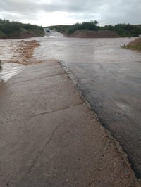 La Secretaría de Educación y Cultura de Sonora informó que debido a las lluvias de las últimas horas y el pronóstico de tormentas intensas, se suspenden este miércoles clases en educación básica de ambos turnos en 33 municipios de la entidad. (TWITTER)