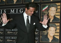 El escritor español apuntó que el próximo libro sobre Luis Miguel no tienen ninguna relación con la segunda temporada de 'Luis Miguel, la serie'. (ARCHIVO)