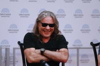 De promoción. Bruce Dickinson presentará autobiografía en México, el músico recorrerá con su libro Latinoamérica. (ARCHIVO) 