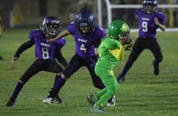 La defensiva de Vikingos en Hormiguitas, contuvo a los Ducks de Lerdo en la semifinal, por lo que hoy buscarán lo mismo. (JESÚS GALINDO) 
