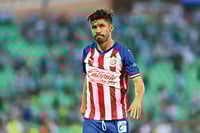 En su cuenta de Twitter, el delantero de las Chivas, Oribe Peralta, lamentó los acontecimientos ocurridos la mañana de ayer.