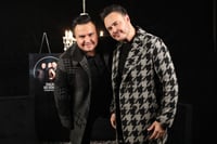 Colaboración. El tema Lo siento mucho habla de la ruptura de una pareja, en el video aparecen Río Roma y la cantante Thalía. (EFE)