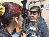 La cita será el 12 de marzo, día en el que se conmemora el Día Mundial del Glaucoma desde el 2008, padecimiento considerado como la segunda causa de ceguera en el mundo. (EL SIGLO DE TORREÓN)
