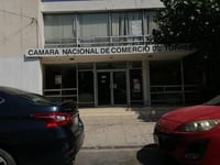 Canaco, Canacintra y Canieti buscan entregar despensas con productos ya listos para comer a familias vulnerables.