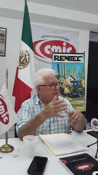 A través de un comunicado su presidente, Raúl Flores González, indicó que la CMIC Delegación Coahuila Centro, junto con la Unión de Organismos Empresariales (UOE) de Monclova han tocado puertas en Presidencia de la República, en el Senado, en la Cámara de Diputados y en diferentes secretarías en busca de una solución a la aguda recesión económica, pero no han logrado una respuesta firme. (ARCHIVO)