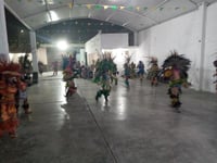 Usuarios de Facebook, reportaron que en un sitio del tal ejido se presentaron una banda y un grupo de danzantes con el fin de conmemorar a San Judas Tadeo, ante la presencia de varias personas. 
(ESPECIAL)