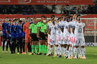 Pachuca se jugará ante Necaxa este sábado, el derecho a ser local en el repechaje, partido del que estará pendiente Santos Laguna. (EFE)