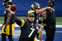 Ben Roethlisberger está en la lista de COVID-19, en la cual caen jugadores que dieron positivo o quien ha estado en contacto con alguien infectado. (ESPECIAL)