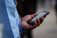 La Secretaría de Seguridad Pública de Coahuila informó que los números telefónicos de las llamadas falsas que se reciben al 911, se van a la lista negra, por lo que exhortó a los ciudadanos a hacer buen uso del sistema de emergencias. (ARCHIVO)