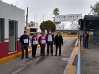 Los trabajadores sindicalizados de CAPUFE en el Puente Internacional se sumaron a la protesta nacional.