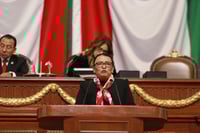 La titular de la Secretaría de Seguridad y Protección Ciudadana (SSPC), Rosa Icela Rodríguez Velázquez, informó que dio negativo a la segunda prueba PCR del nuevo coronavirus que se practicó luego de ser uno de los contactos del presidente Andrés Manuel López Obrador, quien se contagió de COVID la semana pasada. (ARCHIVO)