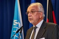 Un artículo antiguo del recién elegido presidente del Tribunal Constitucional de Portugal, João Caupers, en el que se manifestaba contra el 'lobby gay' y la 'promoción' de la homosexualidad, ha suscitado polémica en el país, con críticas en redes sociales e incluso una petición de dimisión de una diputada. (ARCHIVO) 
