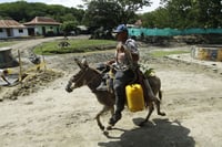 Al menos 257 personas de 101 familias se desplazaron forzadamente de Ituango. (ARCHIVO) 