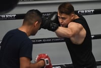 El clasificado mundial, se encuentra entrenando en el Gimnasio Rochmar de Torreón. (JESÚS GALINDO)