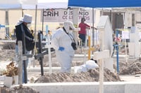 El equipo multidisciplinario del CRIH estará en el cementerio hasta el día 26 de marzo en los trabajos de exhumación masiva.