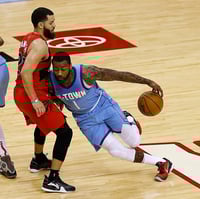 John Wall consiguió su primer 'triple doble' en cinco años, y los Rockets se impusieron 117-99 a los Raptors de Toronto. (AP)
