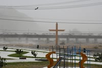 Según el previsor del tiempo de la Conagua, las rachas de viento alcanzarán los 30 kilómetros por hora el día de hoy. (FERNANDO COMPEÁN)