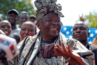 Mama Sarah, como le decían cariñosamente a la abuela de Obama, promovió la educación para niñas y huérfanos en su aldea rural de Kogelo. (ARCHIVO)