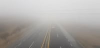 Esta mañana mediante redes sociales, la Guardia Nacional anunció el cierre de la autopista Saltillo-Monterrey en ambos sentidos por intensa neblina. (Especial) 