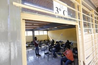 Llaman a acelerar vuelta a clases presenciales en México