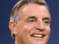 El exvicepresidente de Estados Unidos Walter Mondale (1977-1981) murió este lunes a los 93 años en su residencia de Mineápolis (Minesota, EUA), según informaron fuentes de la familia a medios estadounidenses. (TWITTER)