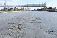 Un 69.3 por ciento de la poblaciónde 18 años y más en La Laguna identificó 'baches en calles y avenidas' como una problemática.