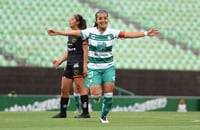 Gran partido tuvo la capitana Cinthya Peraza, quien marcó los primeros dos tantos del juego. (ERICK SOTOMAYOR)