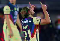 Celebra Henry Martín tras anotar el único tanto del partido. (JAM MEDIA)