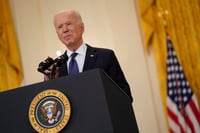 El aumento de la violencia entre israelíes y palestinos ha desconcertado al gobierno de Joe Biden en sus primeros cuatro meses como presidente de Estados Unidos, cuando trata de elaborar una política hacia Oriente Medio que sea más duradera y justa que la de su predecesor. (ARCHIVO) 