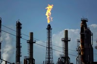 Refinería Deer Park adquirida por Pemex procesa petróleo que produce México