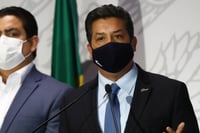 Juez frena captura de gobernador García Cabeza de Vaca