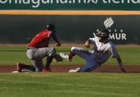 Por segundo día consecutivo, los Algodoneros perdieron 5-4 frente a los Tecolotes de los Dos Laredos, que se llevaron la serie. (JESÚS GALINDO)