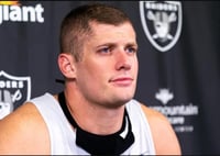 Carl Nassib, el primer jugador en la historia de la NFL en declararse gay