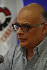 Presidente de la Cámara Nacional de la Industria de la Transformación (Canacintra) de Monclova, Alejandro Loya Galaz.