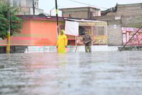Deja lluvia varios encharcamientos en Torreón
