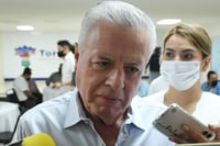 Certificado de vacunación antiCOVID para bares es 'difícil de implementar': alcalde de Torreón