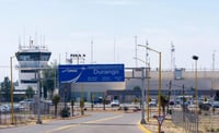 Avioneta se accidenta en aeropuerto de Durango; reportan un muerto