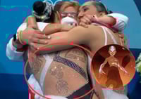 Las atletas mexicanas de natación artística, Nuria Diosdado y Joana Jiménez destacaron en redes sociales no solo por pasar a la final de los Juegos Olímpicos Tokio 2020, sino también por el homenaje 'friki' que hicieron en sus uniformes.