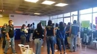 La discusión terminó en las celdas de seguridad pública municipal de Monclova, donde cuatro Servidores de la Nación y dos ciudadanos fueron encerrados por escandalizar en la vía pública.