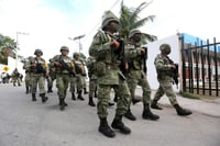 México despliega centenares de elementos del Ejército y de la Marina por huracán 'Grace'