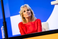 'No están solos', el mensaje de Jill Biden a familiares de militares en Afganistán