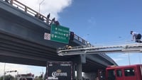 Reconocerán a elementos que participaron en rescate de hombre en puente del periférico de Torreón