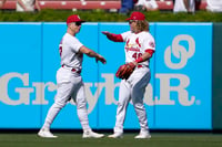 En gran juego, Cardenales vencen a Orioles