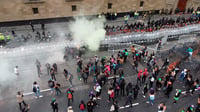 Mujeres protestan en CDMX por Día del Aborto legal y seguro, se reportan 37 lesionados