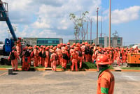 '¡Voy a perder mi ojo!'; video muestra a herido de la Refinería de Dos Bocas