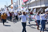 UCD realiza marcha en Monclova