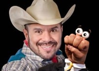 El comediante, Edson Zuñiga, mejor conocido en el medio como “El norteño” y también por haber creado a 'El compayito' confesó en el programa de Franco Escamilla, Desde el cerro de la silla, que Elba Esther Gordillo intentó seducirlo en el pasado.