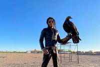 Este miércoles en intérprete neoyorkino, Lenny Kravitz sorprendió a sus fans mexicanos con una fotografía desde el desierto de Chihuahua. 