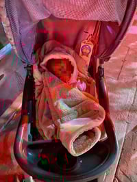 Pareja peleaba y abandona a bebita de 7 meses en Torreón