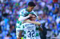 Golazo de Diego Valdés salva a Santos Laguna